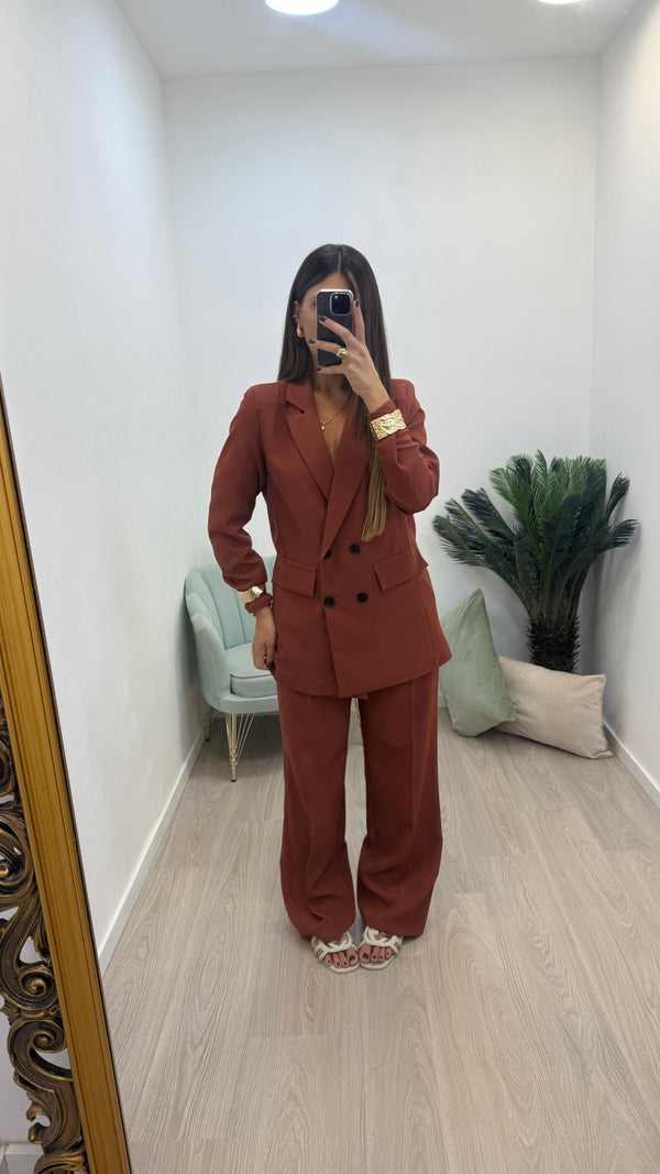 Tailleur OFFICE